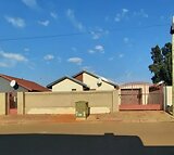 3 Bedroom House For Sale in Tokoza Ext 2