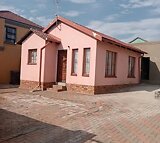 2 Bedroom Sectional Title To Let in Naturena
