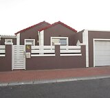 3 bedroom house for sale in Bayview (Strandfontein)