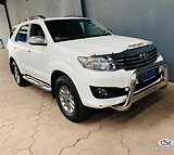 Toyota Fortuner 2.5 Diesel Auto 4x4 Automatic 2014