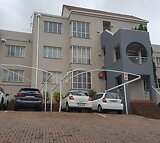 Townhouse To Let in Ridgeway - IOL Property