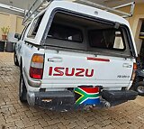 Isuzu 250D diesel bakkie for sale