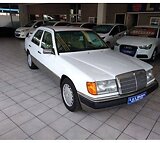 1990 Mercedes-Benz E Class 260E A/C Auto (W124)