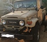 Toyota Land Cruiser - Fitted With A Lexus V8 Motor - R270,000