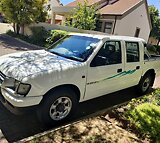 2002 isuzu 250d bakkie, power steering, electric windows, aircon