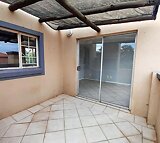 Townhouse For Sale in Annlin IOL Property