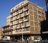 Studio apartment to let in Durban CBD