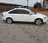 2011 Volvo S40 2.0