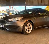 Used Ford Focus hatch 1.0T Ambiente auto (2010)
