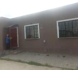 1 bedroom cottage for rental in austinview for R3500 rent very spacious and big