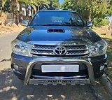 Toyota Fortuner 2009, Automatic, 3 litres