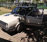 Vw golf 1.8 1983 in good con new engine overall liscense up to date runs very we
