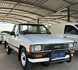 Toyota Hilux 2002, Manual, 2.4 litres