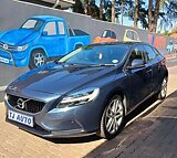 Used Volvo V40 T3 Inscription (2017)