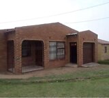 Improved facebrick house on main street of KwaMathukuza