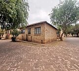 Apartment To Let in Witpoortjie IOL Property