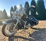2017 Harley-Davidson Touring Road King Classic Roadking 110 CVO For Sale
