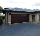 4 Bedroom House To Rent in Leeuwenhof Estate