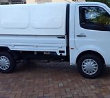 Tata Super Ace Van - enclosed canopy Plus roof rack - R80 000